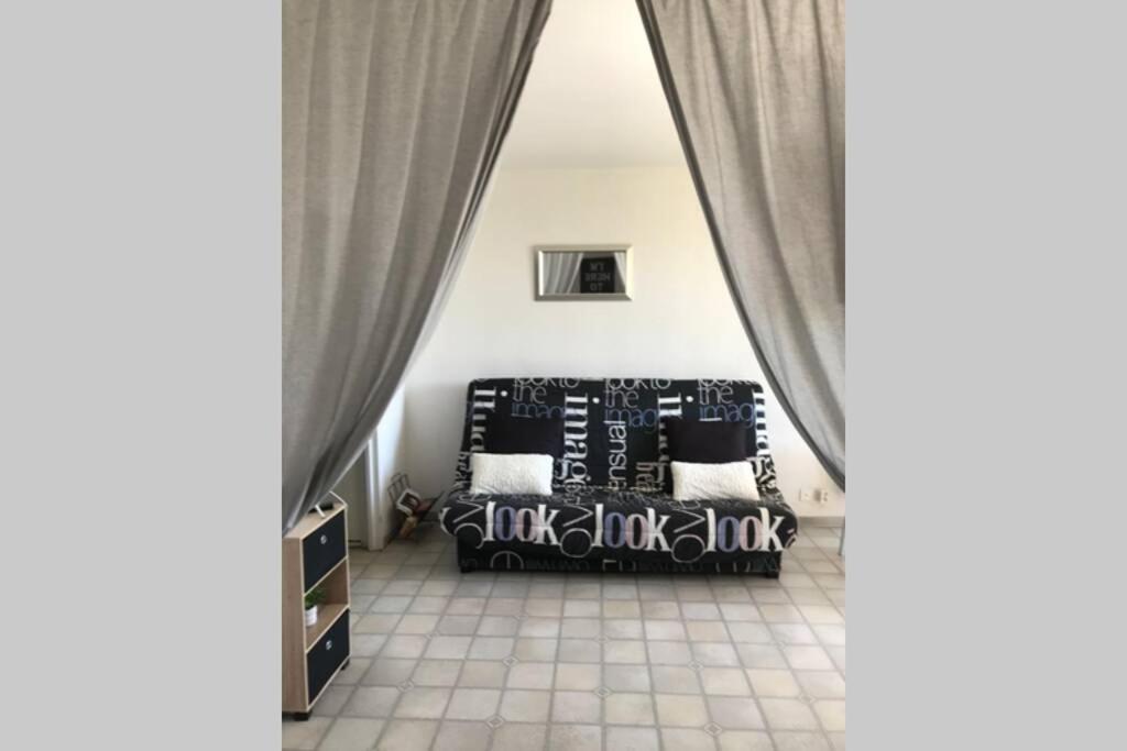 Studio Meuble Classe 2 Etoiles - 30M² Gréoux-les-Bains Exteriör bild